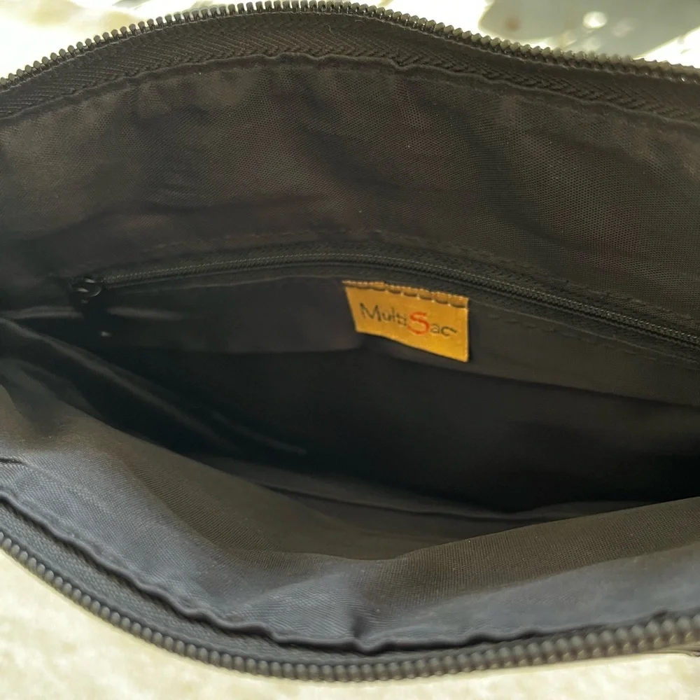 MultiSac Black Crossbody Bag Multi Pocket Adjustable Strap Everyday Purse - Picture 3 of 4